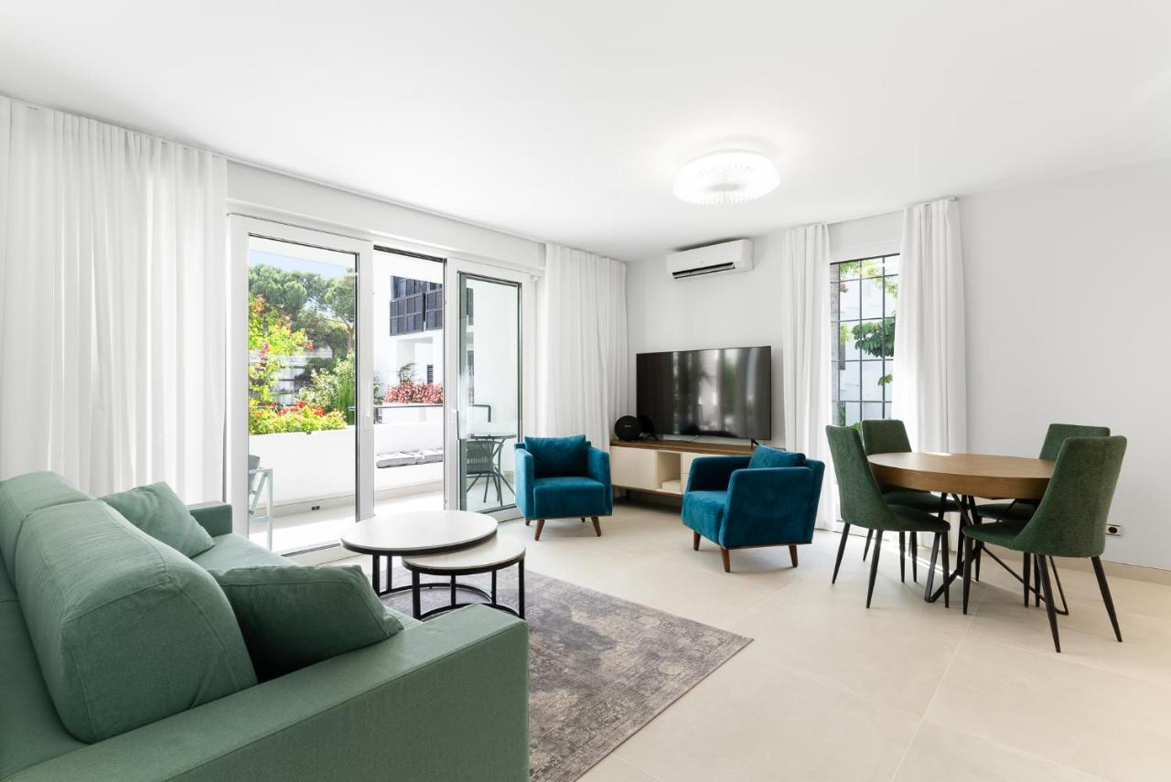 Beachfront Complex Jardines De Golondrinas Elviria * Marbella