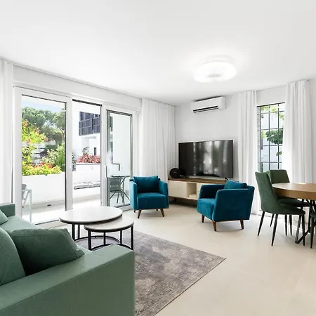Beachfront Complex Jardines De Las Golondrinas Elviria Marbella Exterior photo