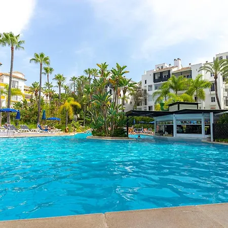 Beachfront Complex Jardines De Las Golondrinas Elviria Marbella Exterior photo